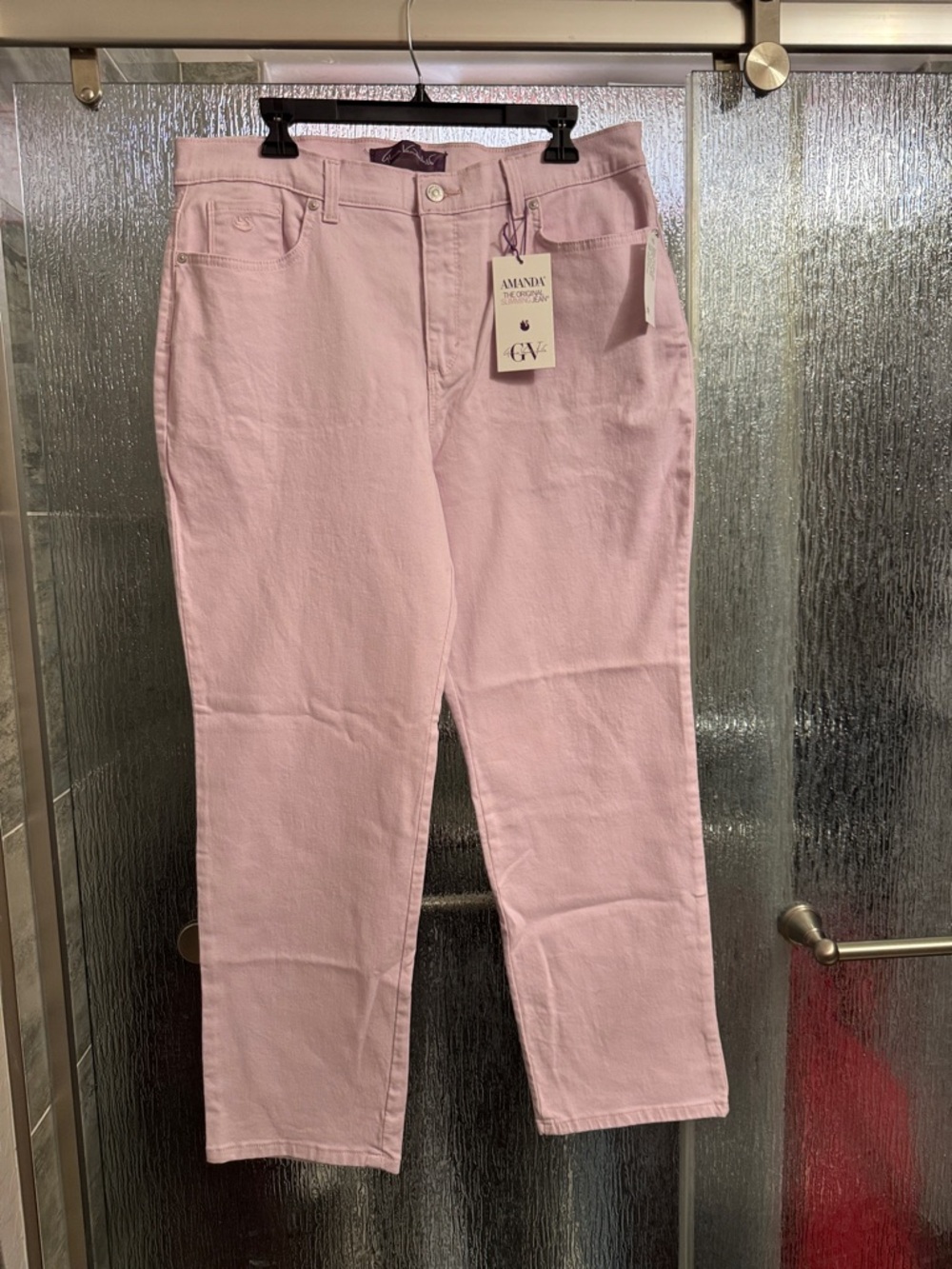 Gloria Vanderbilt pink jeans